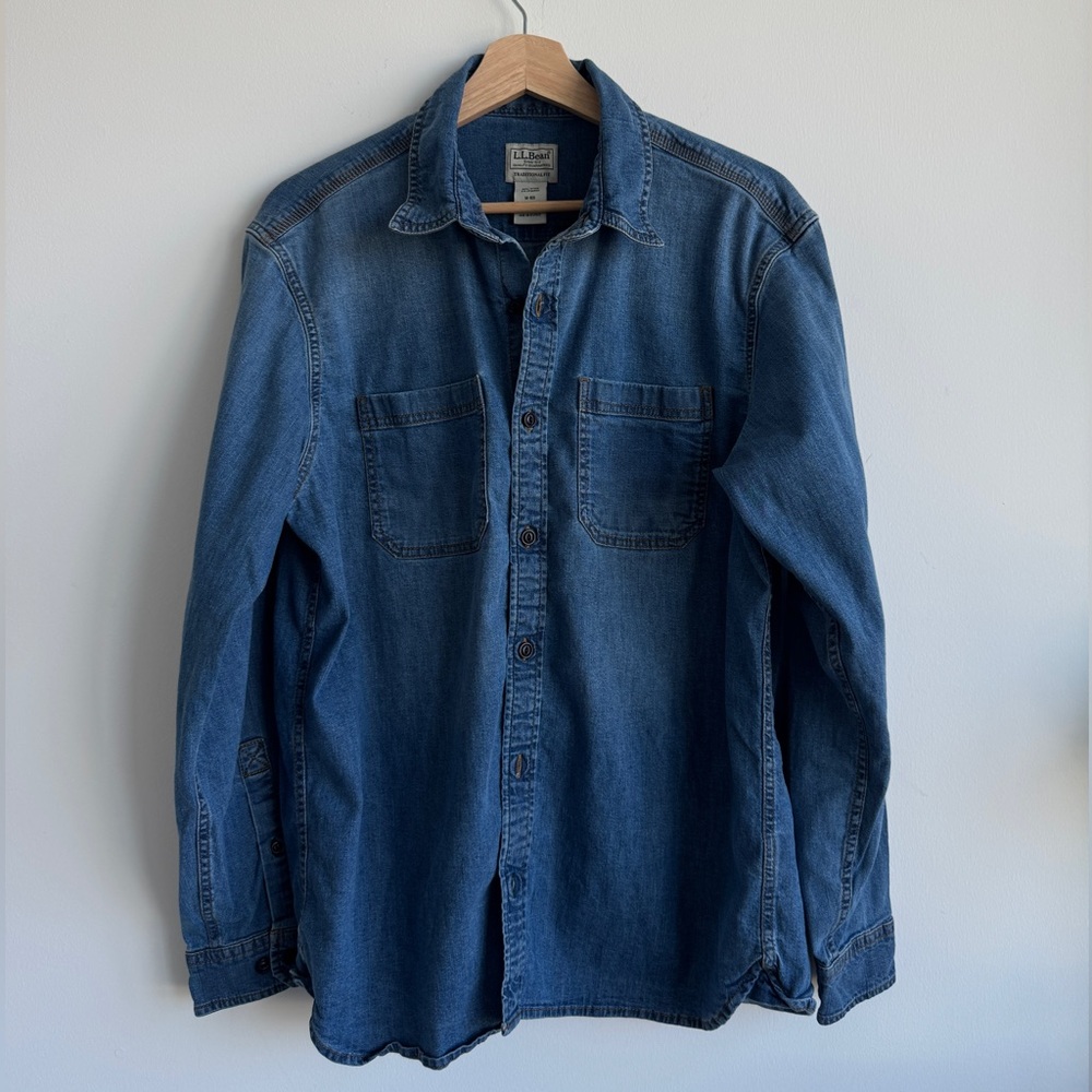 Vintage L.L Bean Men’s Denim Shirt - Medium